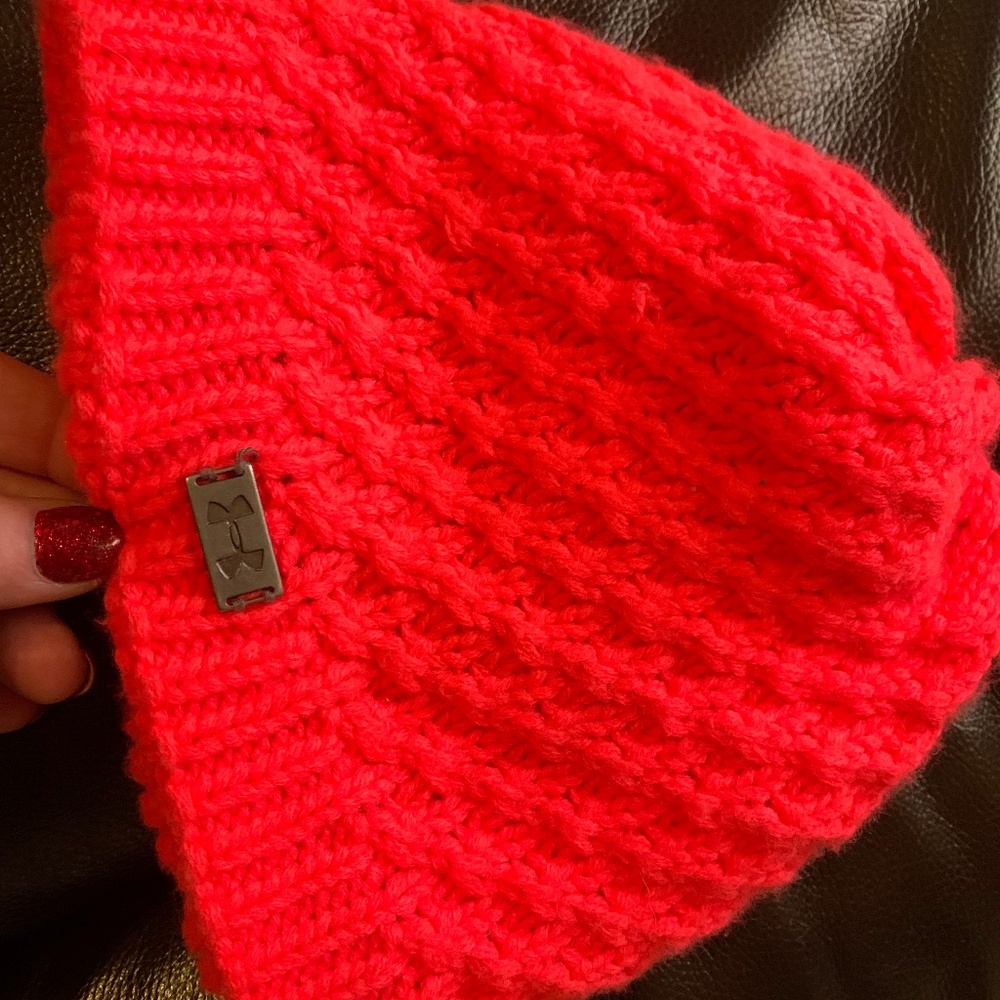 Under Armor beanie